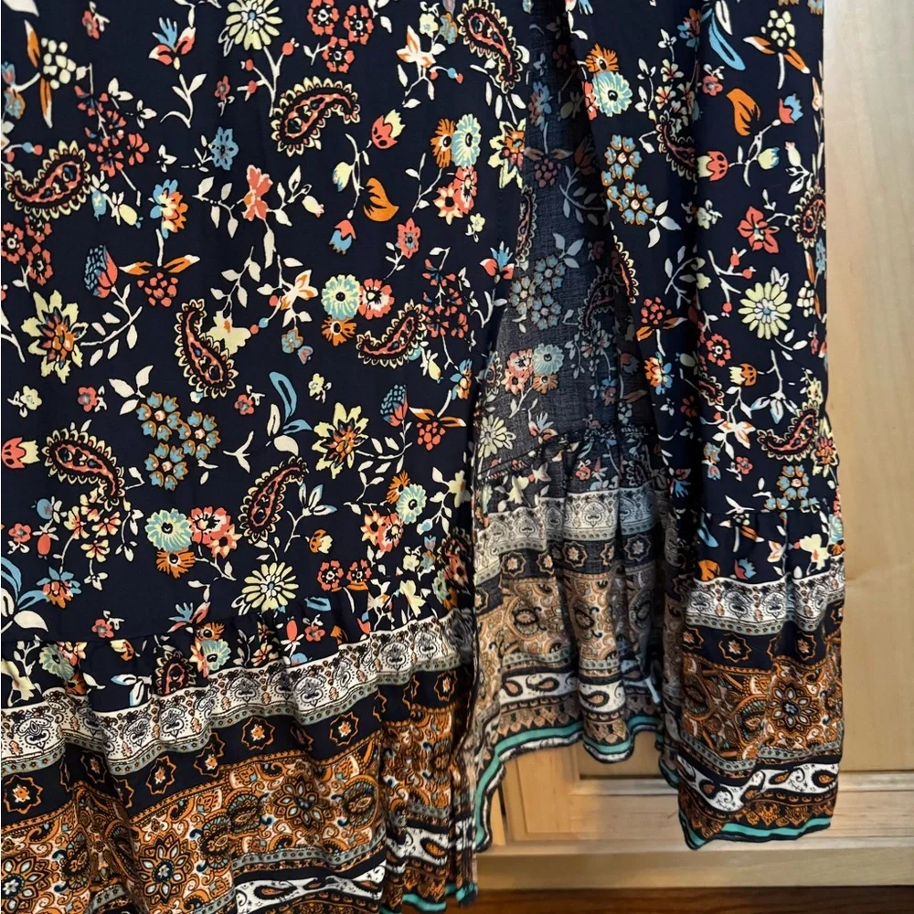 SHEIN Multicolor Floral Smocked Sun Dress With Side Slit - Picture 4 of 11